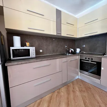 Dkapartments Chateau Valon Апартамент Слънчев бряг