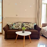 Dkapartments Chateau Valon Appartement *