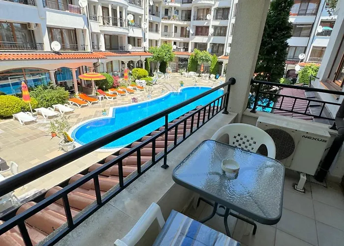 Dkapartments Chateau Valon 公寓 阳光海滩